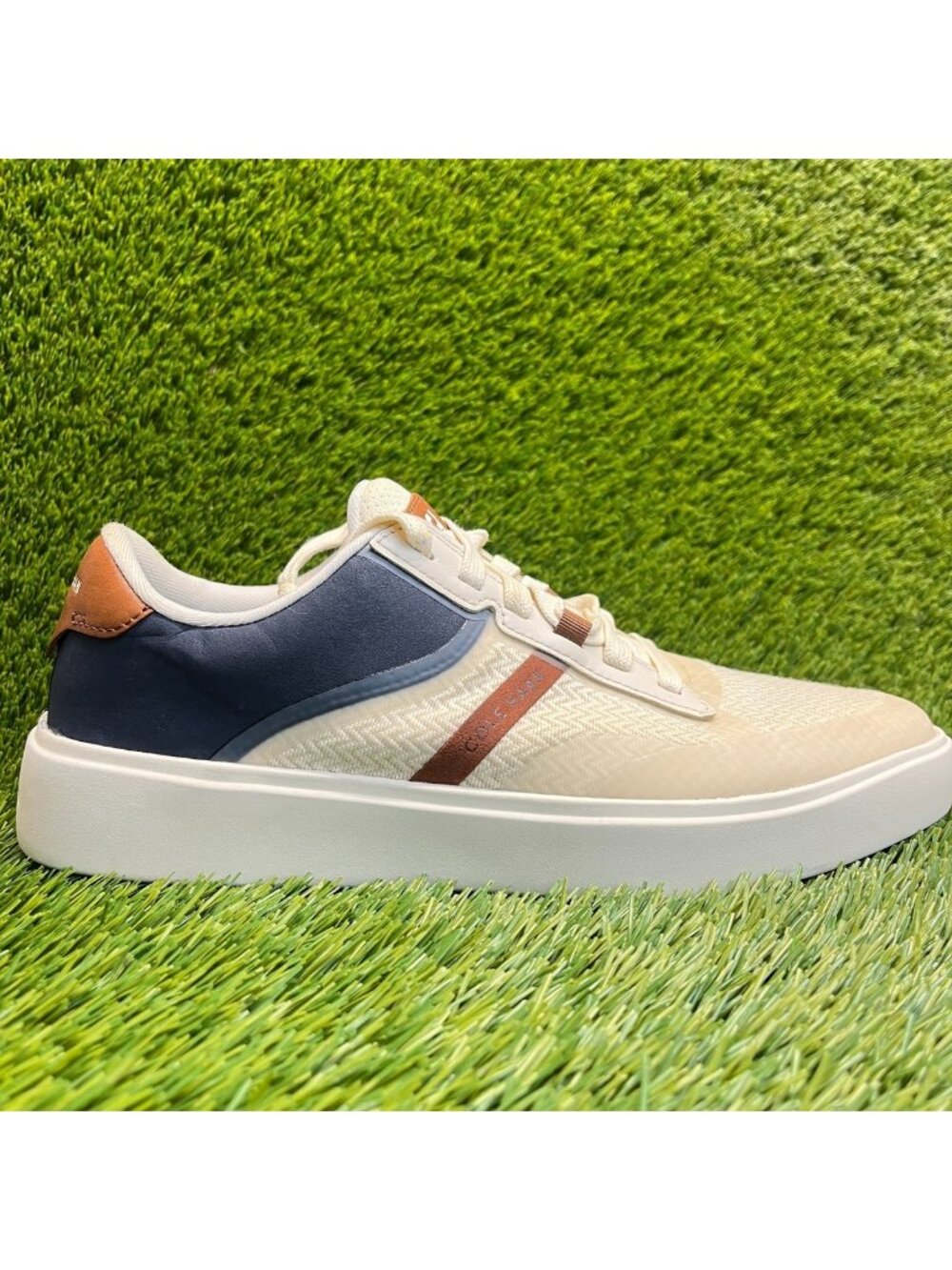 Cole Haan Grand Crosscourt Mens Size 9.5 Ivory Blue Casual Leather Oxford Shoes